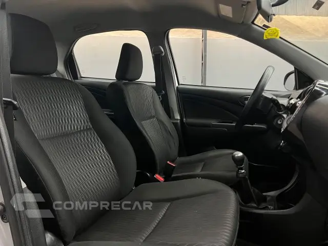 ETIOS SEDAN - 1.5 X SEDAN 16V 4P MANUAL