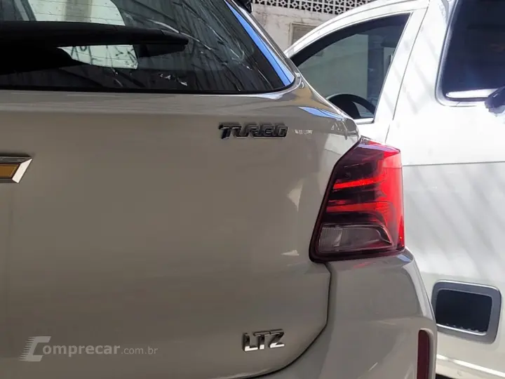 ONIX HATCH LTZ 1.0 12V TB Flex 5p Aut.