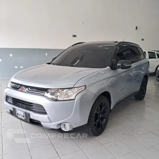 OUTLANDER 2.0 16V 160cv Aut.
