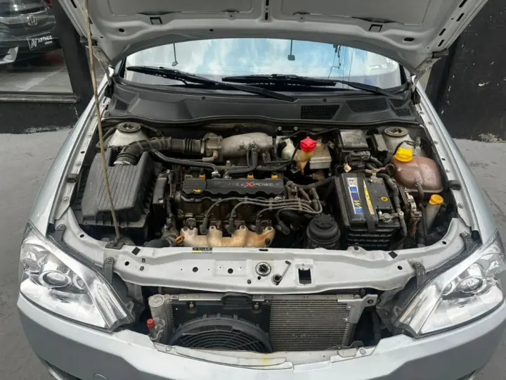 Astra Advantage 2.0 MPFI 8V FlexPower 5p