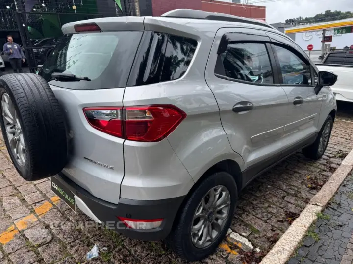EcoSport FREESTYLE 1.6 16V Flex 5p