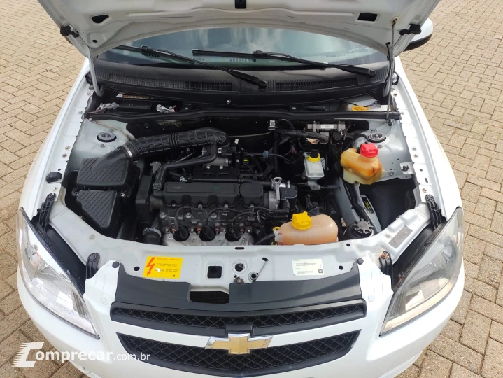 CELTA 1.0 MPFI LT 8V