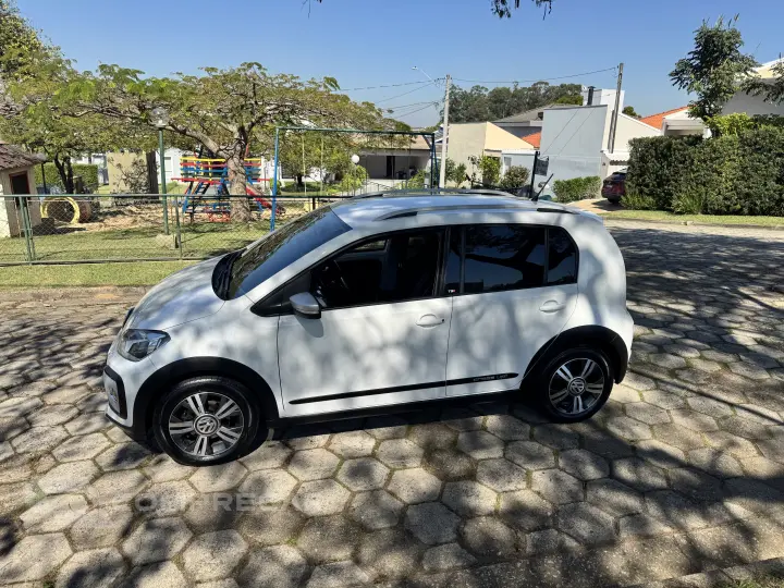 CROSS UP 1.0 TSI 12V