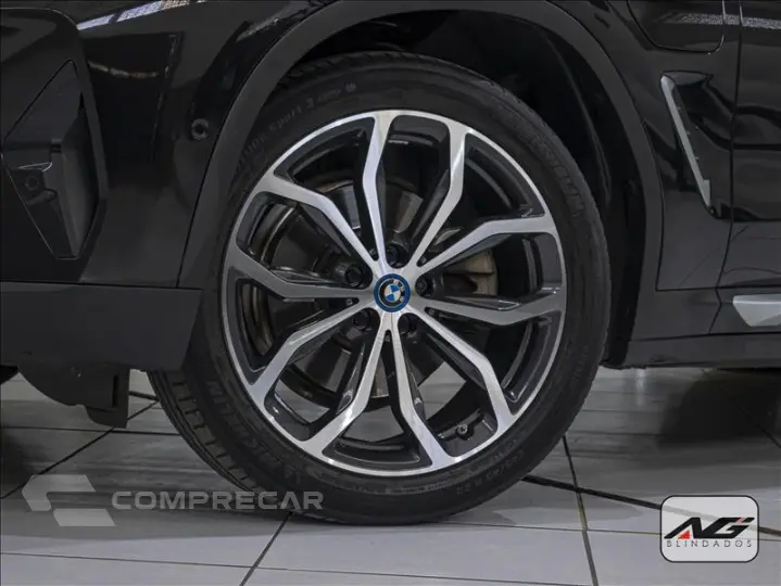 X3 2.0 16V X Line30e