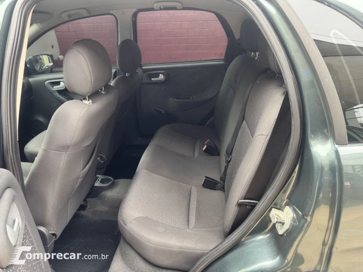 Corsa Hatch 1.4 4P PREMIUM FLEX