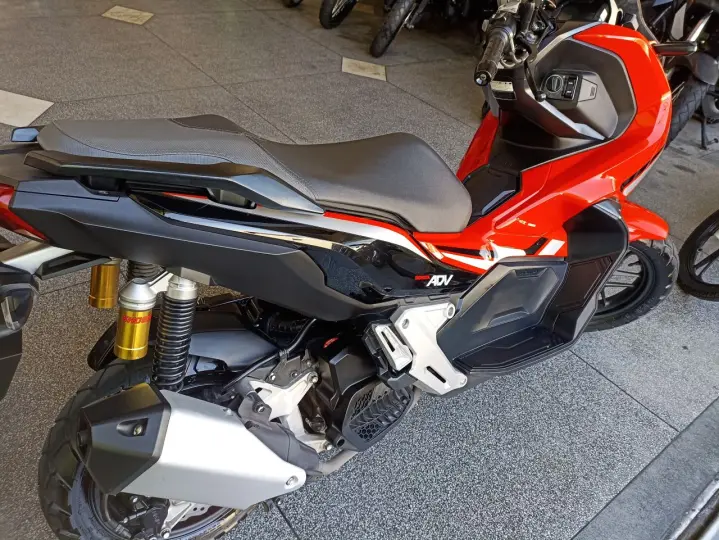 ADV 150