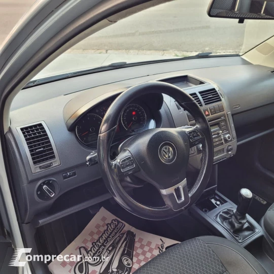Polo Sed./Sed. COMF. 2.0/2.0 Flex 8V 4p