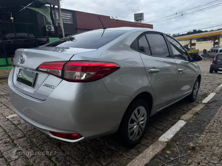 YARIS XL Sedan 1.5 Flex 16V 4p Aut.