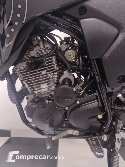 XTZ 250 Lander