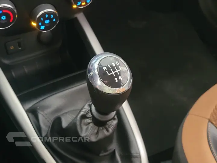 ONIX HATCH ACTIV 1.4 8V Flex 5p Mec.