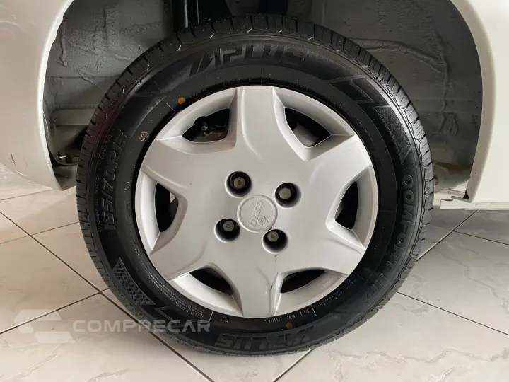 CELTA 1.0 MPFI LT 8V