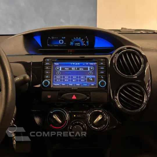 ETIOS PLATINUM Sed. 1.5 Flex 16V 4p Aut.