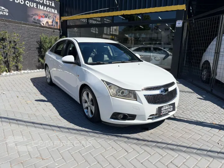 CRUZE 1.8 LT 16V