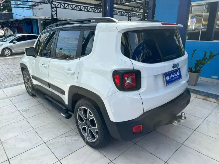 Renegade Longitude 1.8 4x2 Flex 16V Aut.