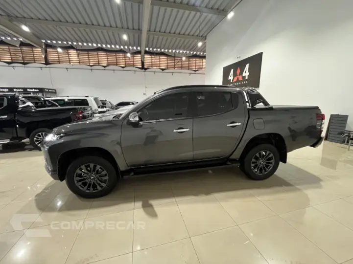 L200 TRITON 2.4 16V Turbo Sport HPE CD 4X4