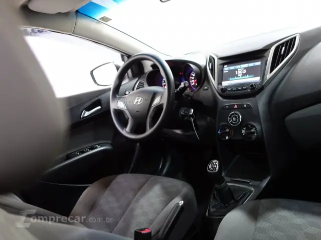 HB20S - 1.6 COMFORT PLUS 16V 4P MANUAL