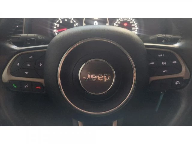 RENEGADE - 1.8 16V LONGITUDE 4P AUTOMÁTICO