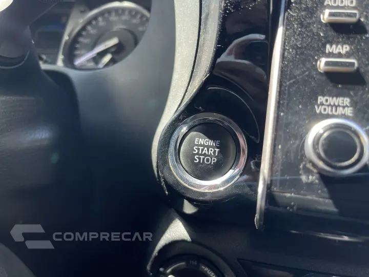 HILUX 2.8 D-4D TURBO DIESEL CD SRX 4X4 AUTOMÁTICO