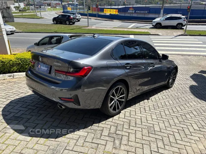 320iA Sport TB 2.0 Gasolina 4p