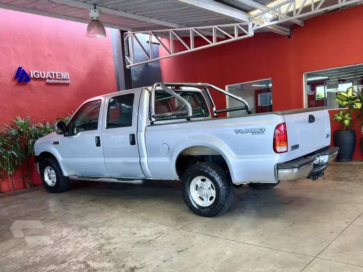 F-250 4.2 XLT 4X2 CD TURBO INTERCOOLER DIESEL 4P MANUAL
