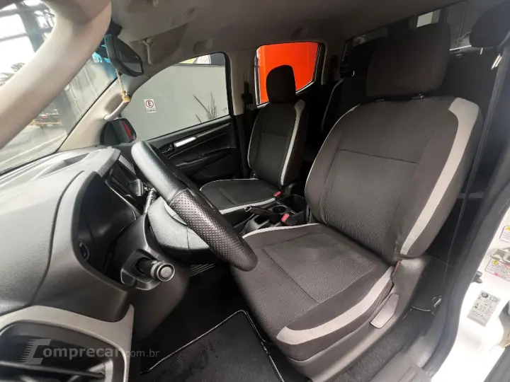 S10 Pick-Up Advantage 2.5 Flex 4x2 CD