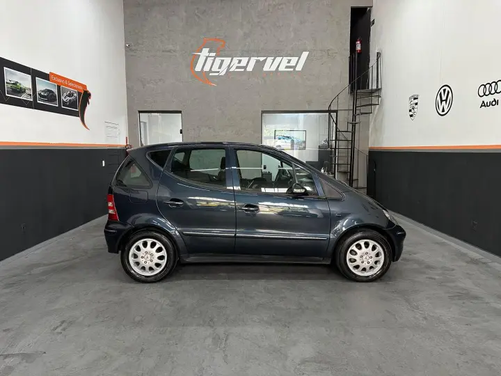 A 190 1.9 Elegance 8V Gasolina 4P Automático