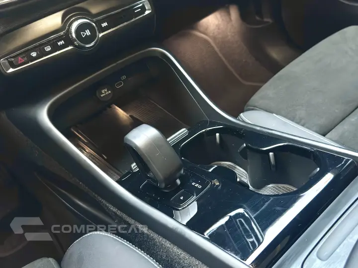 XC40 P6 RECHARGE ELECTRIC PLUS