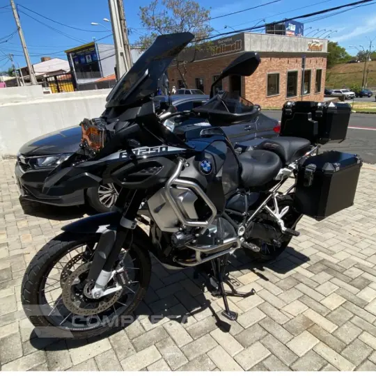 R 1250 GS Adventure Premium Triple Black