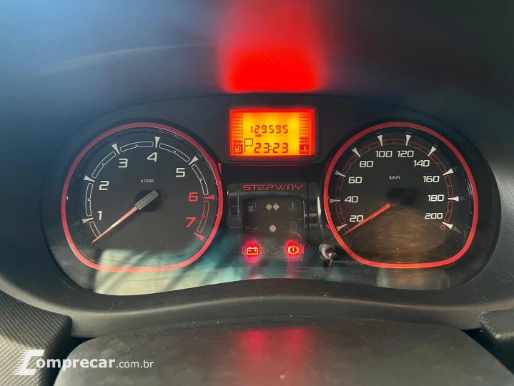 SANDERO 1.6 STEPWAY 16V FLEX 4P AUTOMÁTICO