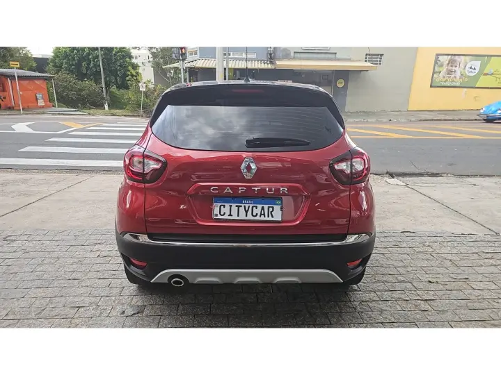 CAPTUR 1.6 16V SCE FLEX BOSE X-TRONIC