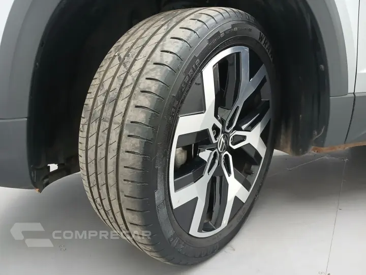 TAOS 1.4 250 TSI TOTAL FLEX HIGHLINE AUTOMÁTICO
