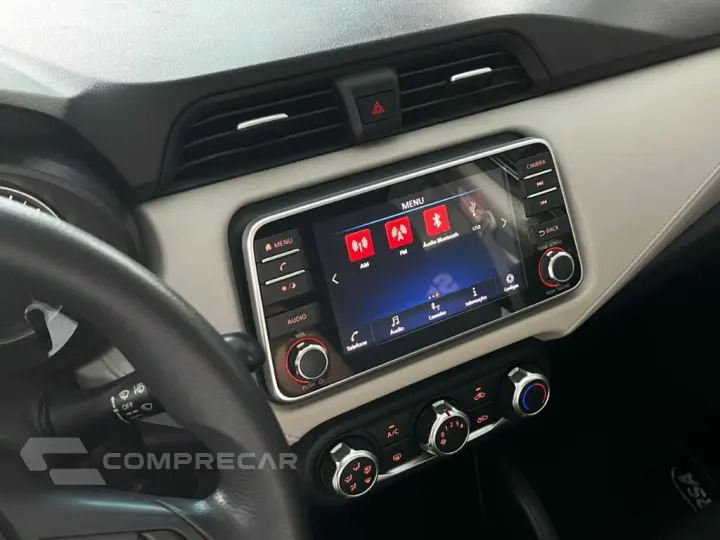 VERSA Advance 1.6 16V Flex Aut.