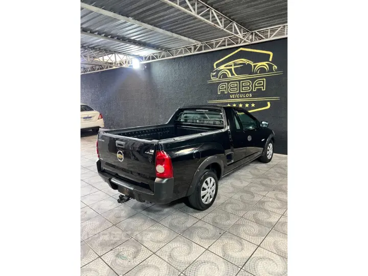 MONTANA 1.8 MPFI CONQUEST CS 8V FLEX 2P MANUAL