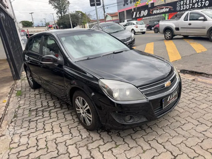 VECTRA 2.0 MPFI GT Hatch 8V