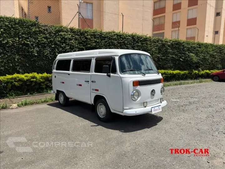 KOMBI 1.6 MI STD Lotação 8V