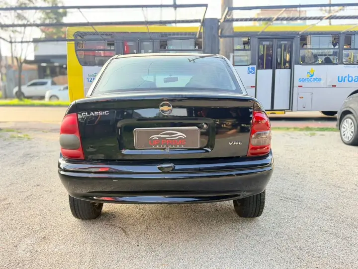 Classic Sedan 1.0 4P FLEX LIFE