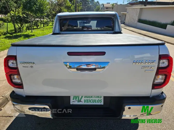 HILUX 2.8 D-4D TURBO DIESEL CD SRX PLUS 4X4 AUTOM