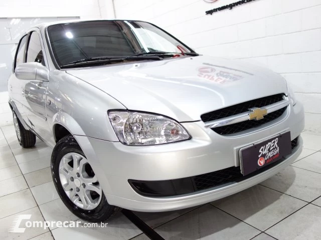 CLASSIC - 1.0 MPFI LS 8V 4P MANUAL