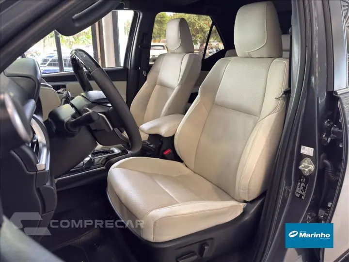 HILUX SW4 2.8 D-4D TURBO DIESEL DIAMOND 7L 4X4 AU