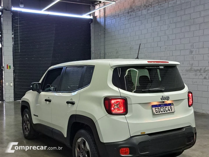 Renegade 1.8 16V Flex 4P Automático