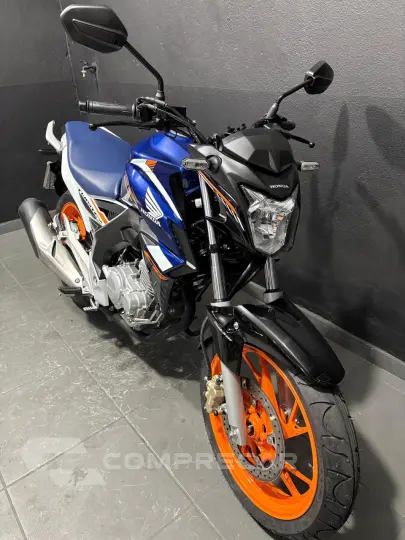 CB 250 TWISTER CBS EDIÇÃO LIMITADA