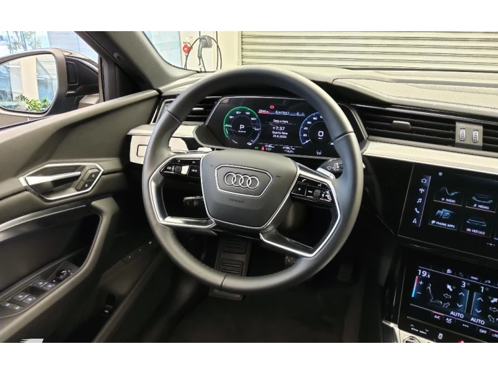 E-TRON ELÉTRICO SPORTBACK PERFORMANCE QUATTRO