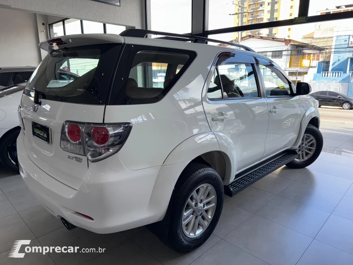 Hilux SW4 2.7