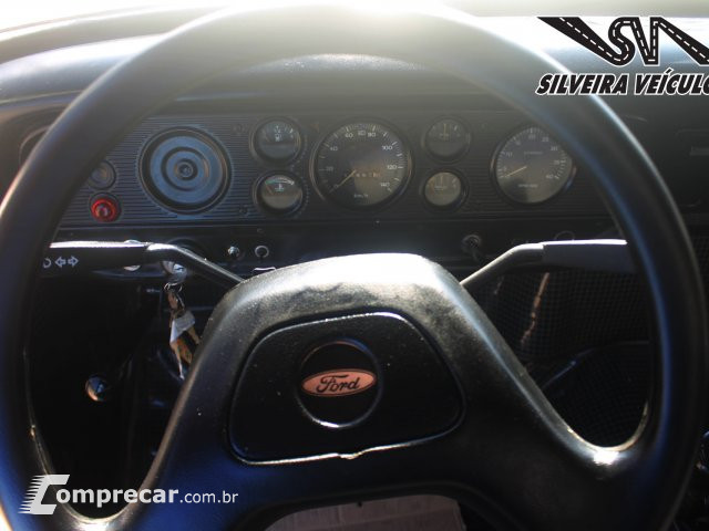 F-1000 - 3.9 SUPER SÉRIE 4X2 CS 8V TURBO 2P MANUAL