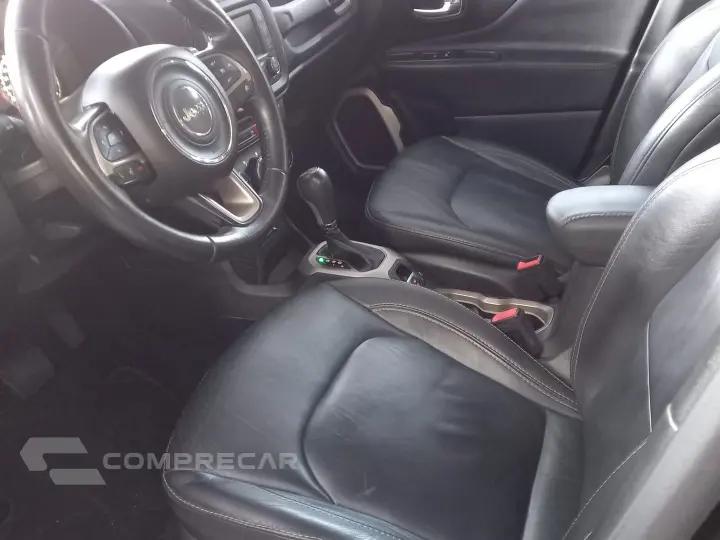 Renegade 1.8 16V Flex Longitude 4P Automático