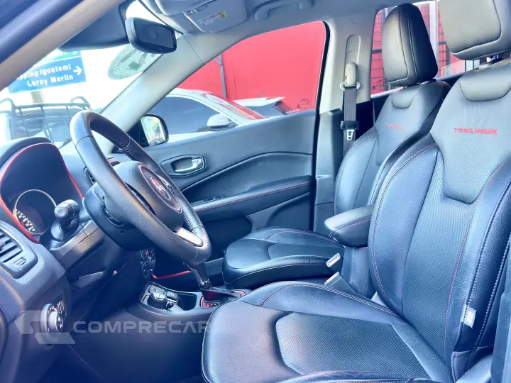 COMPASS 2.0 16V DIESEL TRAILHAWK 4X4 AUTOMÁTICO