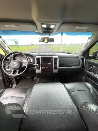 RAM 6.7 2500 Laramie 4X4 CD I6
