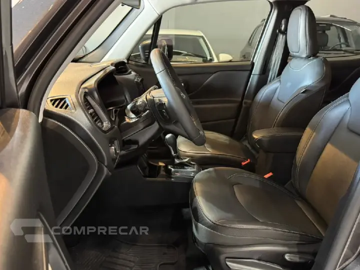 RENEGADE 1.3 T270 TURBO FLEX LONGITUDE AT6