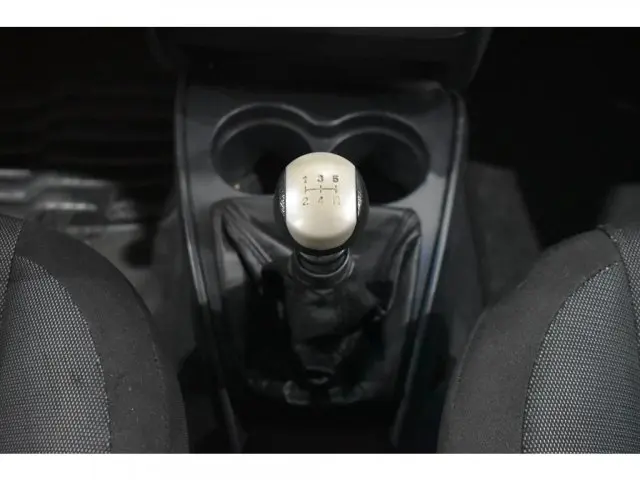 IDEA - 1.4 MPI ATTRACTIVE 8V 4P MANUAL