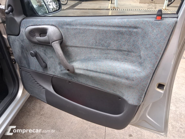 CORSA 1.6 MPFI GL 8V